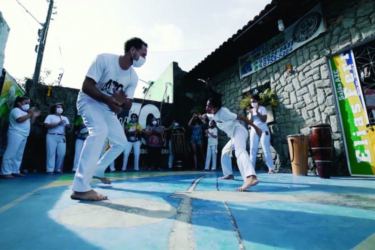 A Associação Zumbi Capoeira tem quase 40 anos de atuação na Capital 