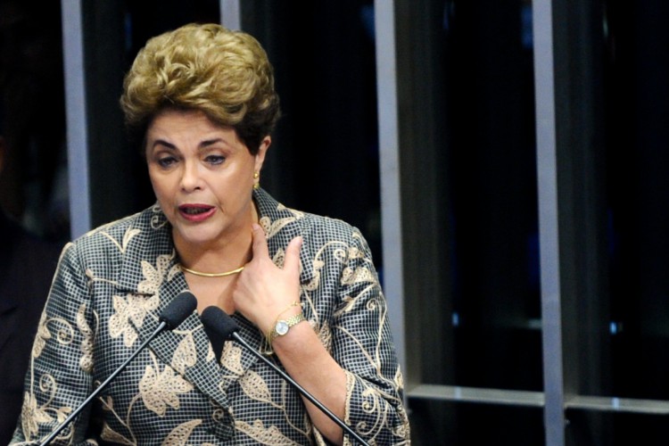 Plenário do Senado Federal durante sessão deliberativa extraordinária para votar a Denúncia 1/2016, que trata do julgamento do processo de impeachment da presidente afastada Dilma Rousseff por suposto crime de responsabilidade.        Caption Plenário do Senado Federal durante sessão deliberativa extraordinária para votar a Denúncia 1/2016, que trata do julgamento do processo de impeachment da presidente afastada Dilma Rousseff por suposto crime de responsabilidade.        Caption