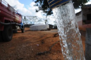 Pipeiro abastece comunidade em Santa Quitéria