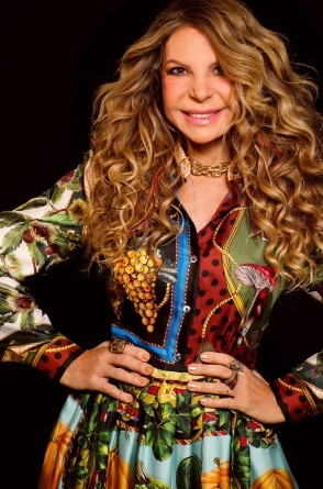 Cantora nordestina Elba Ramalho.
