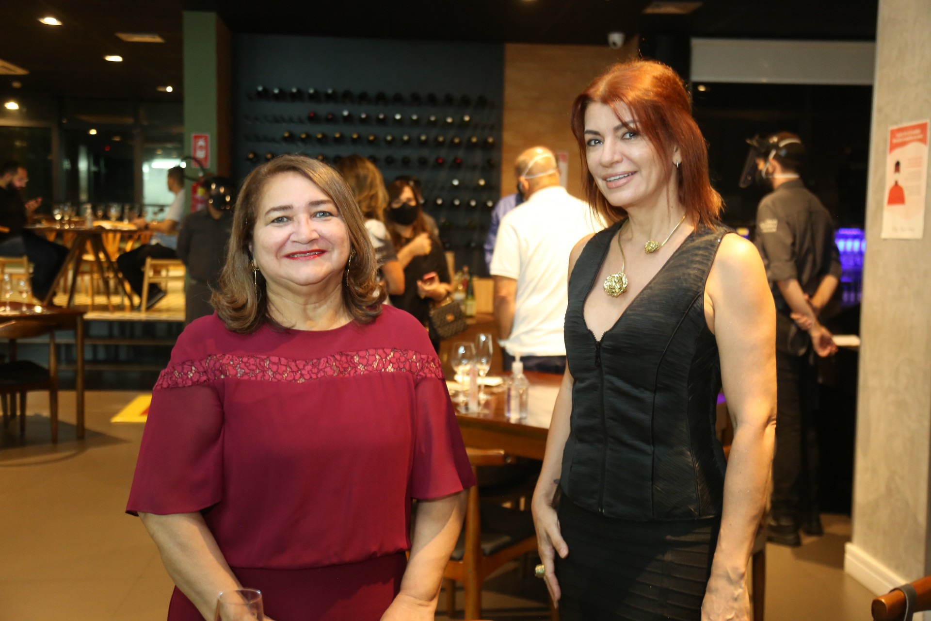 (Foto: JOÃO FILHO TAVARES)Maria Vital e Suzane de Farias