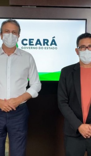 Izolda Cela, Camilo Santana, Anízio Melo e Eliana Estrela(foto: reprodução/redes sociais)