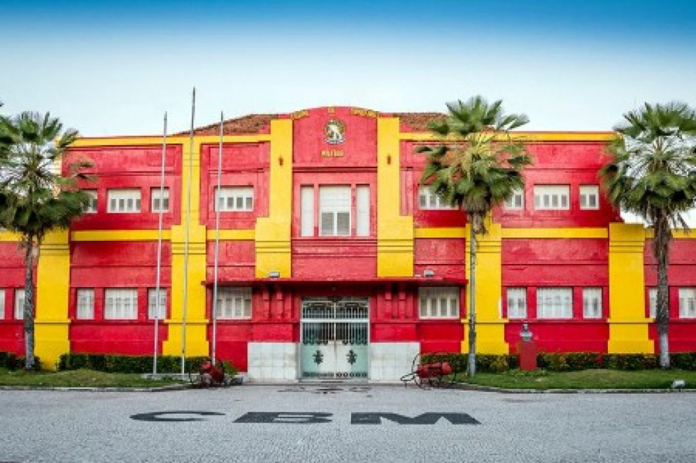 Museu do Corpo de Bombeiros será instalado no Casarão Vermelho, no bairro Jacareacanga, em Fortaleza