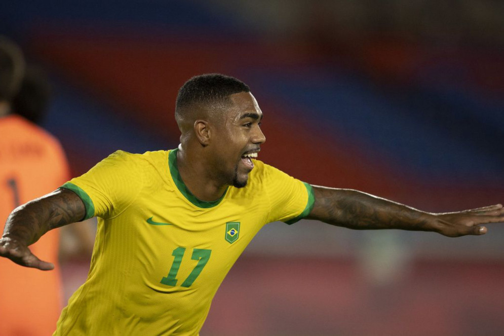 Brasil derrota a Espanha e é bicampeão olímpico no futebol em Tóquio