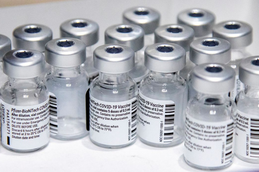 Covid-19: Brasil recebe 1 milhão de doses de vacinas da Pfizer