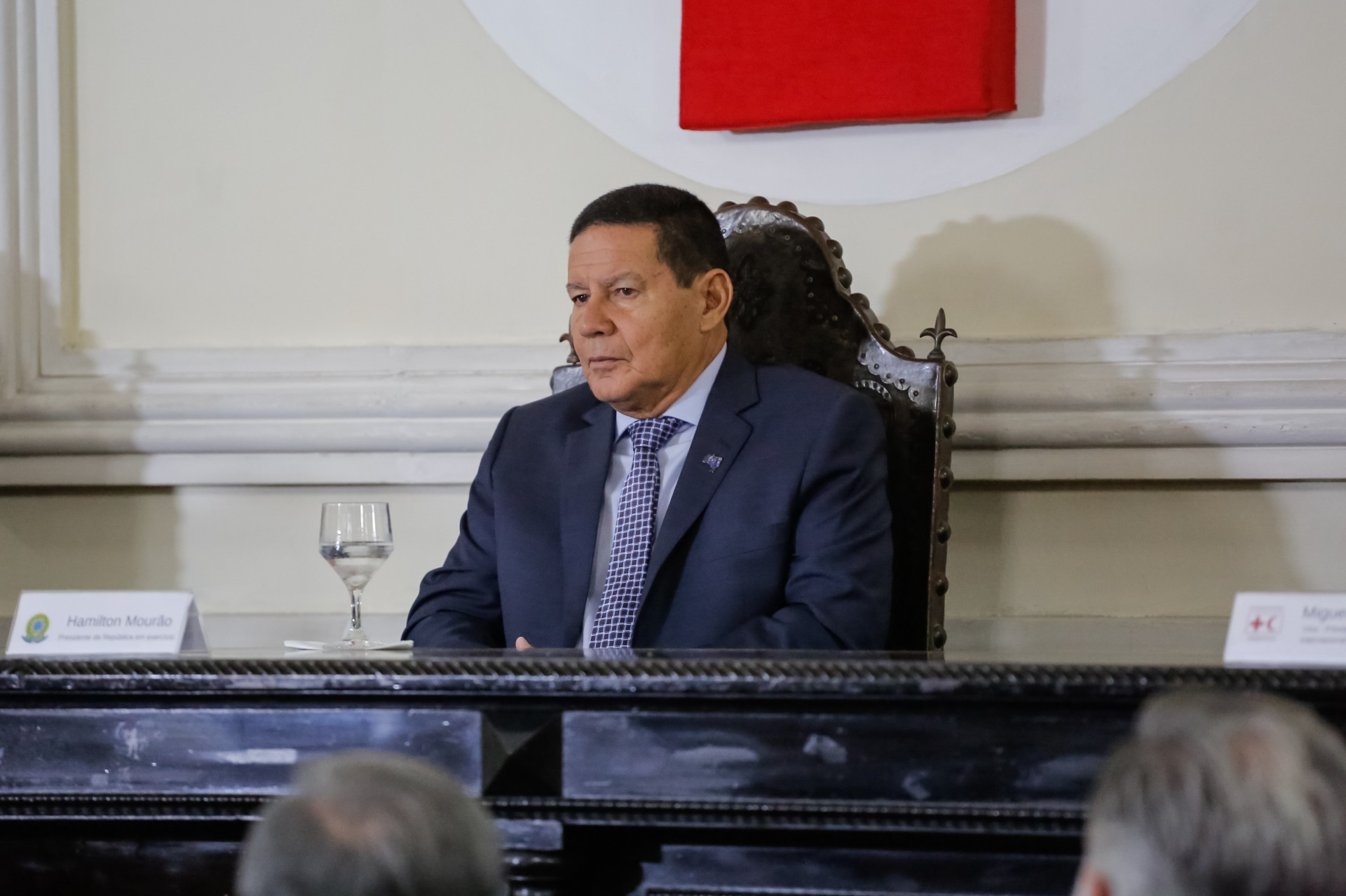 HAMILTON Mourão confirmou ter encontrado Barroso (Foto: Romério Cunha/Vice-Presidência da República)