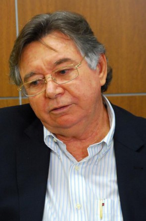 Sociólogo César Barreira(Foto: DORA MOREIRA)