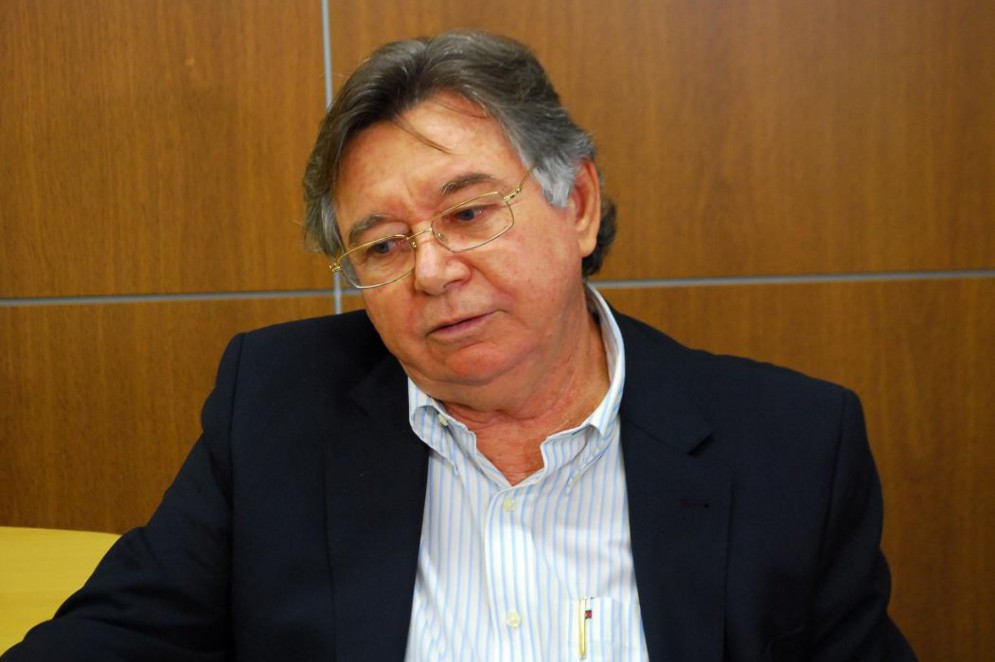 Soci&oacute;logo C&eacute;sar Barreira(Foto: DORA MOREIRA)