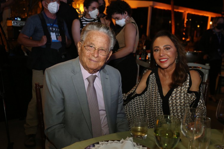 Ivan Bezerra e Tânia