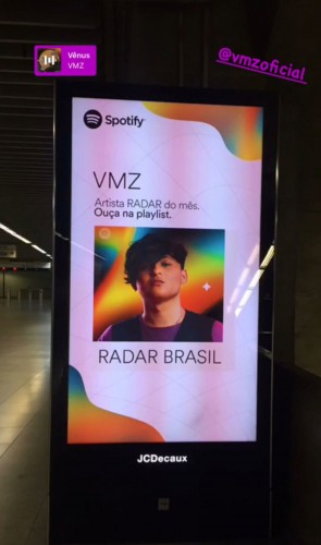 Em São Paulo, VMZ ganhou destaque em telas de divulgação em metrôs.