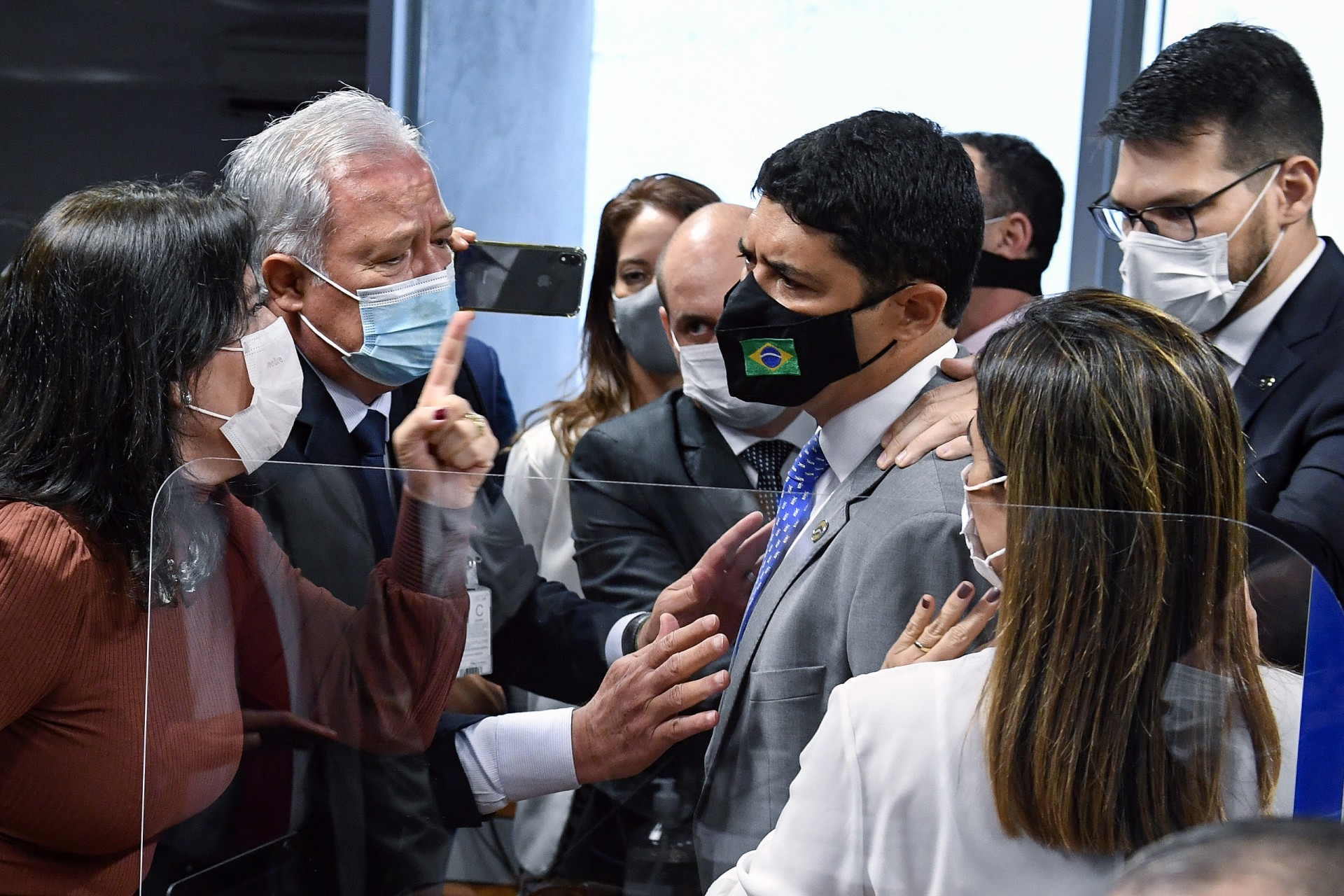 ￼SESSÃO terminou em tumulto após ofensas de Rosário contra Tebet (Foto: Roque de Sá/Agência Senado)