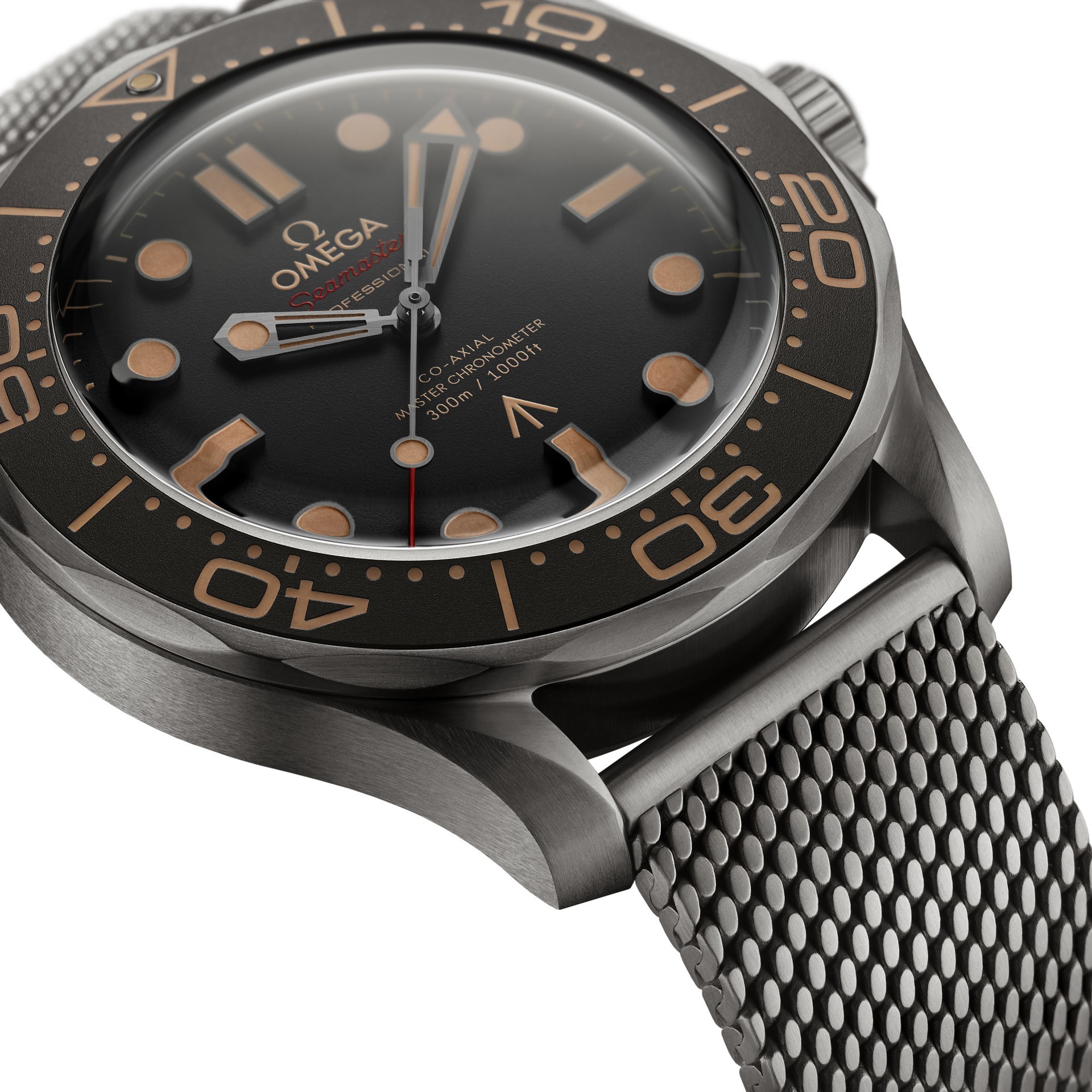 (Foto: DIVULGAÇÃO )OMEGA apresenta o novo relógio do agente James Bond