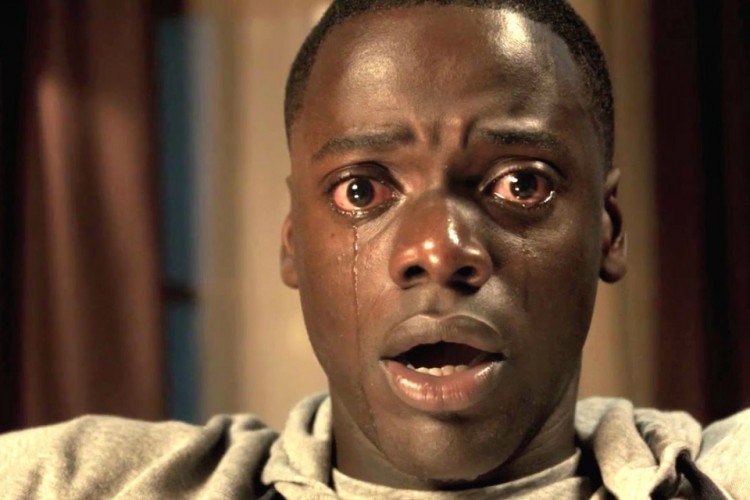 'Corra!', de Jordan Peele, elabora o racismo estrutural em elementos de cinema de terror, como aponta o realizador Alisson Severino(Foto: divulgação)