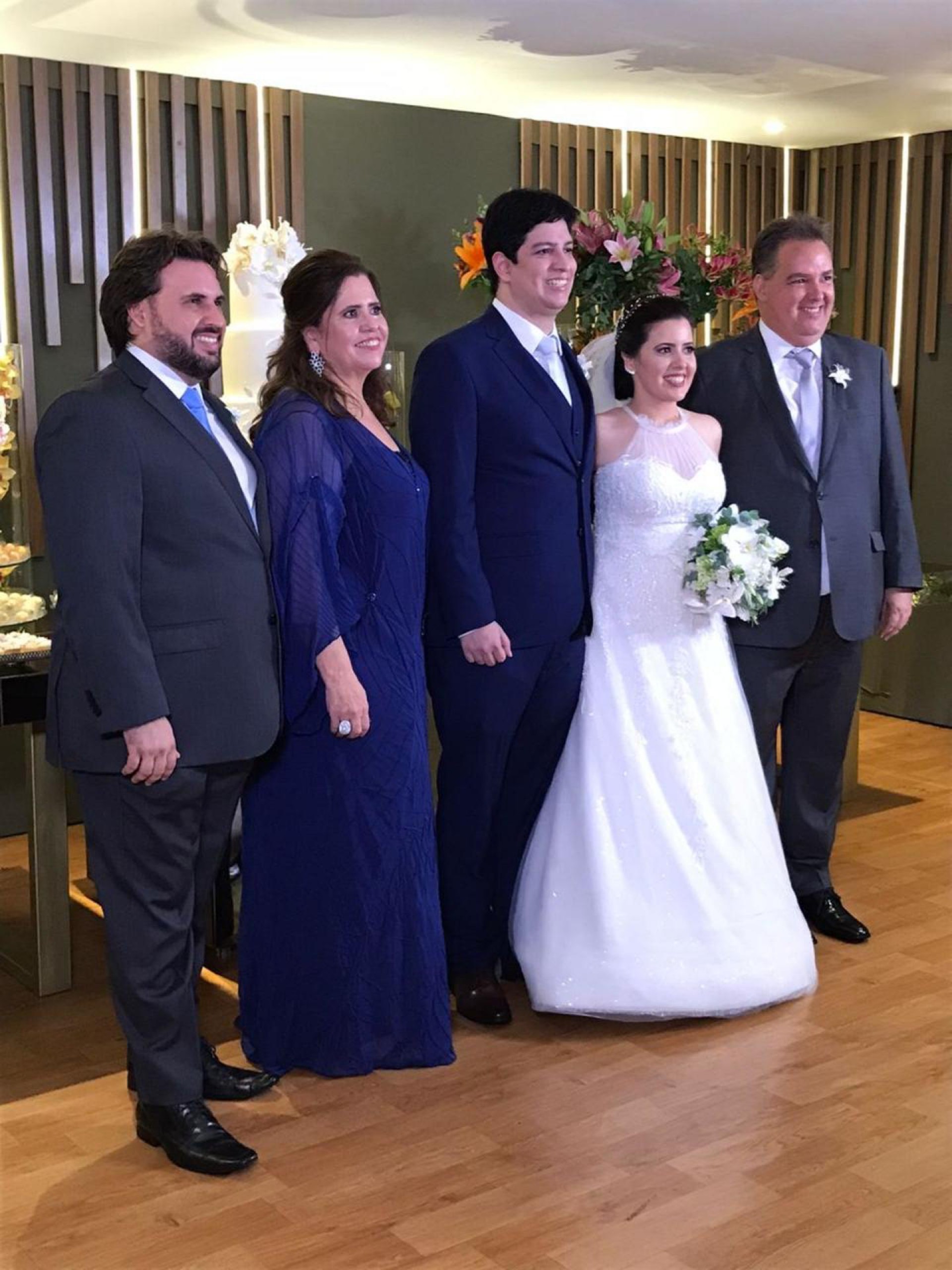 (Foto: Arquivo Pessoal)Família dos noivos