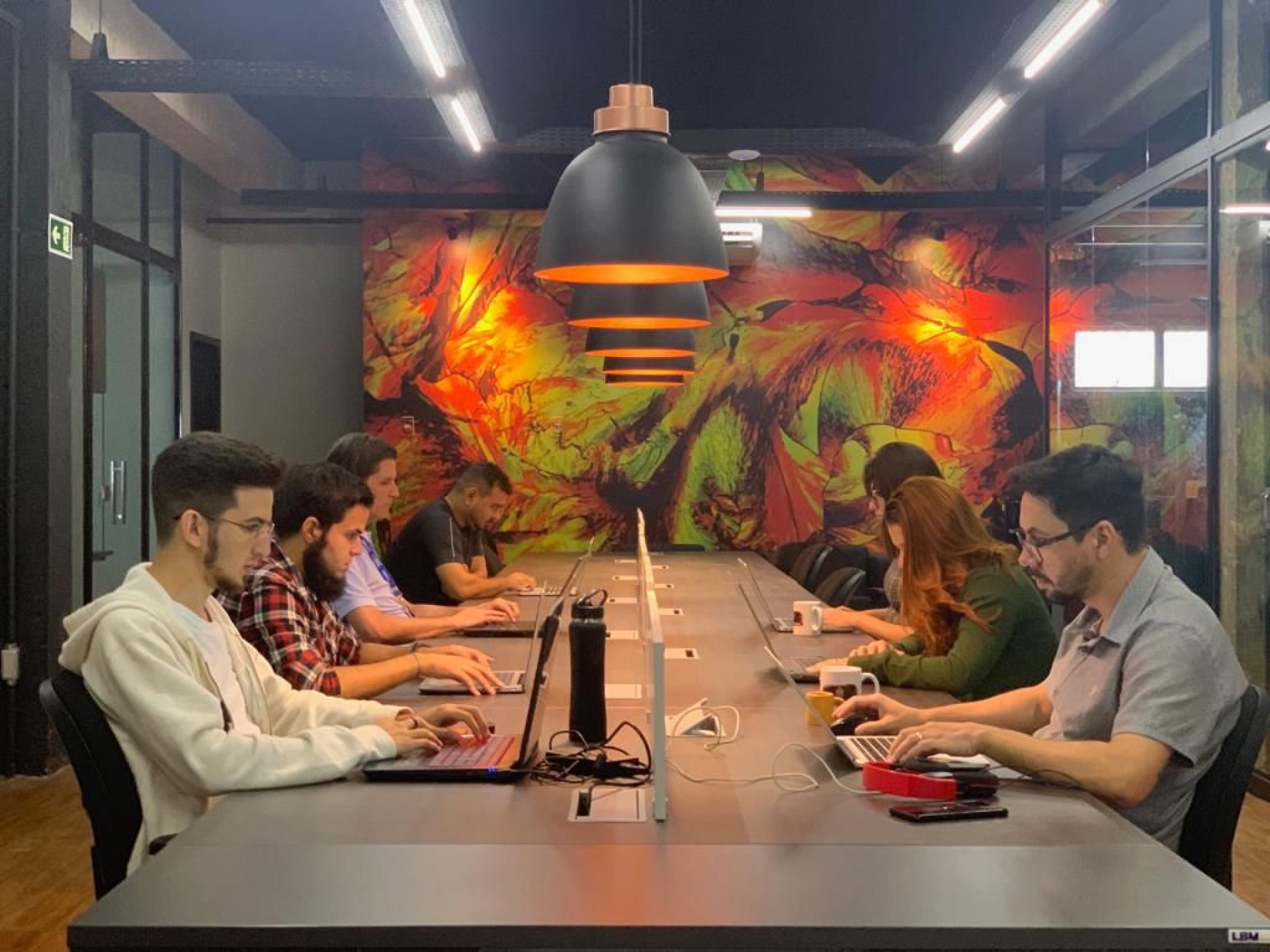 Startups residentes em desenvolvimento de inovações no Ninna Hub (Foto: Divulgação)