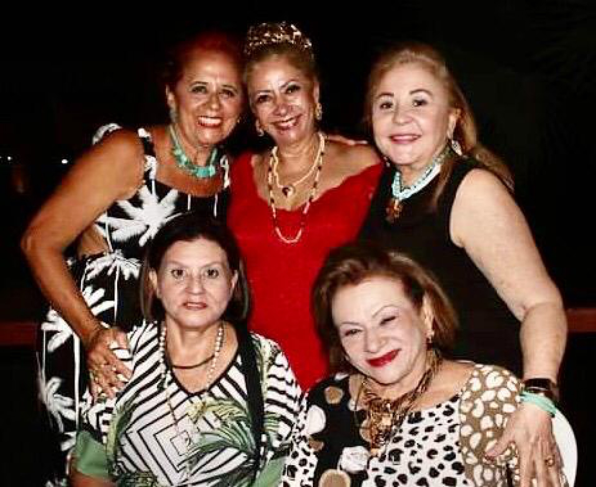 (Foto: Arquivo Pessoal)Fátima Duarte, Nilza Parra, Márcia Castro, Regina Dall'Olio e Arinete Timbó