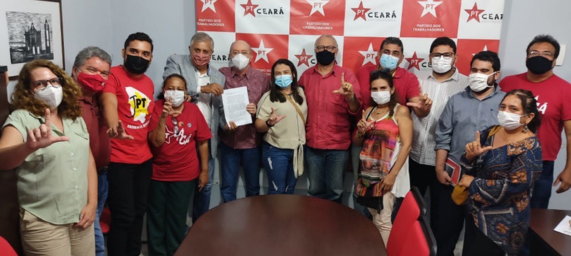 Documento pede debate sobre candidatura do PT ao Governo do Ceará (Foto: DIVULGAÇÃO)