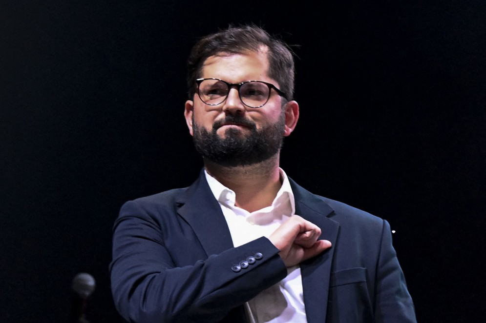 ￼ Gabriel Boric, presidente do Chile(Foto: MARTIN BERNETTI / AFP)