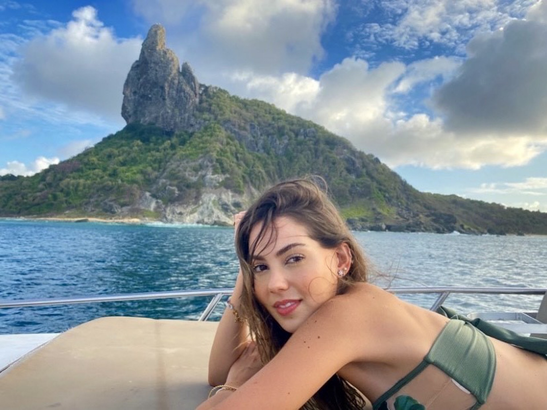 Natasha Dias Branco em Fernando de Noronha