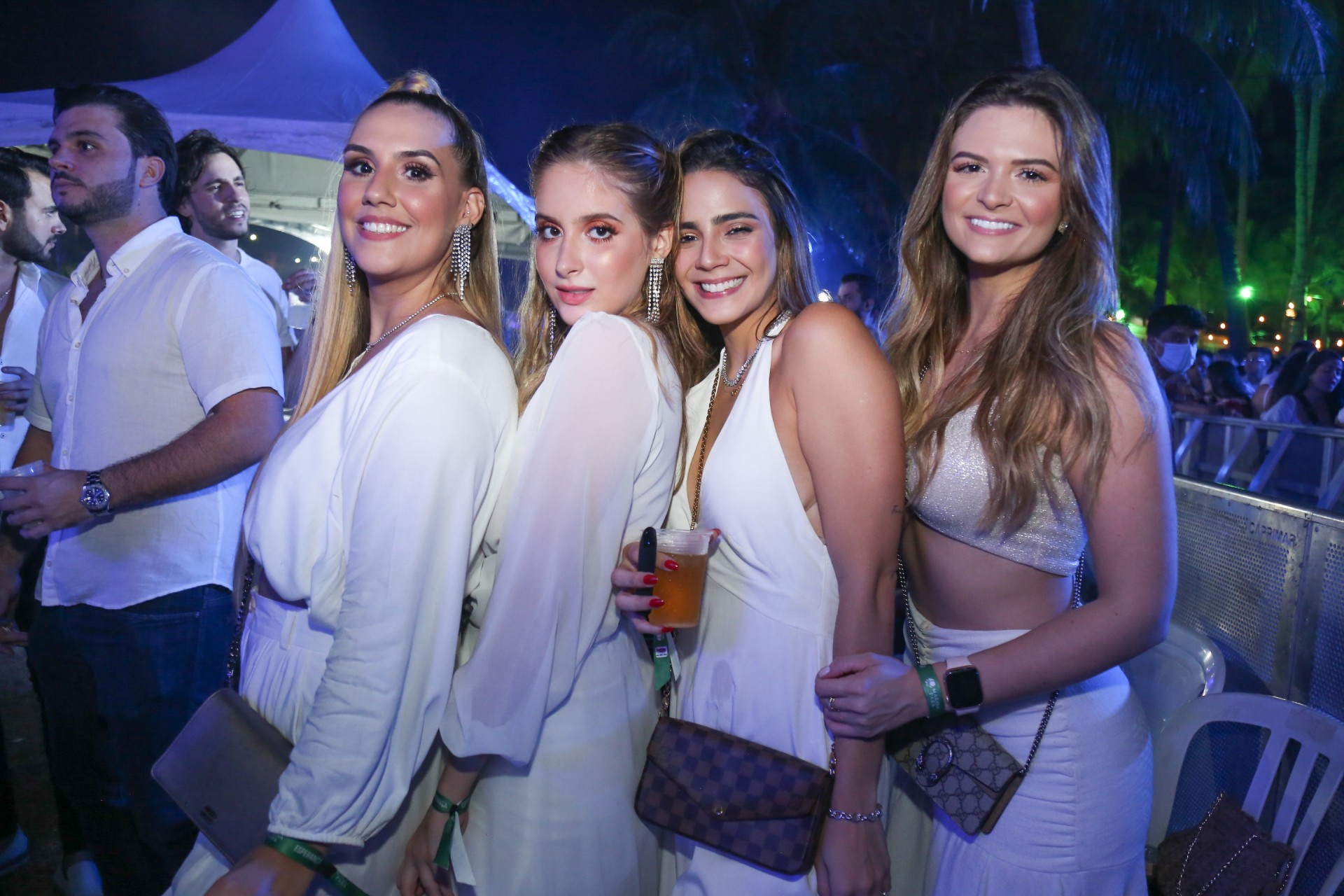 (Foto: JOAO FILHO TAVARES)Paola Studart, Lia Maia, Debora Severiano e Isabella Bezerra