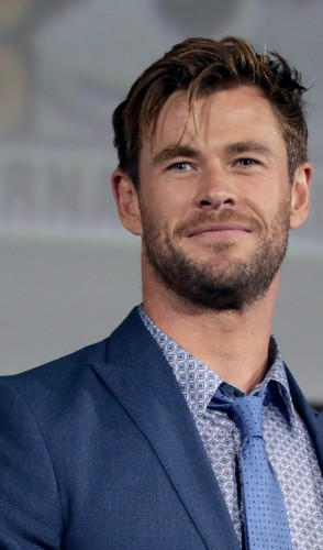 <i>2) Chris Hemsworth.</i> Ator australiano conhecido principalmente pelo papel de Thor, na Marvel.