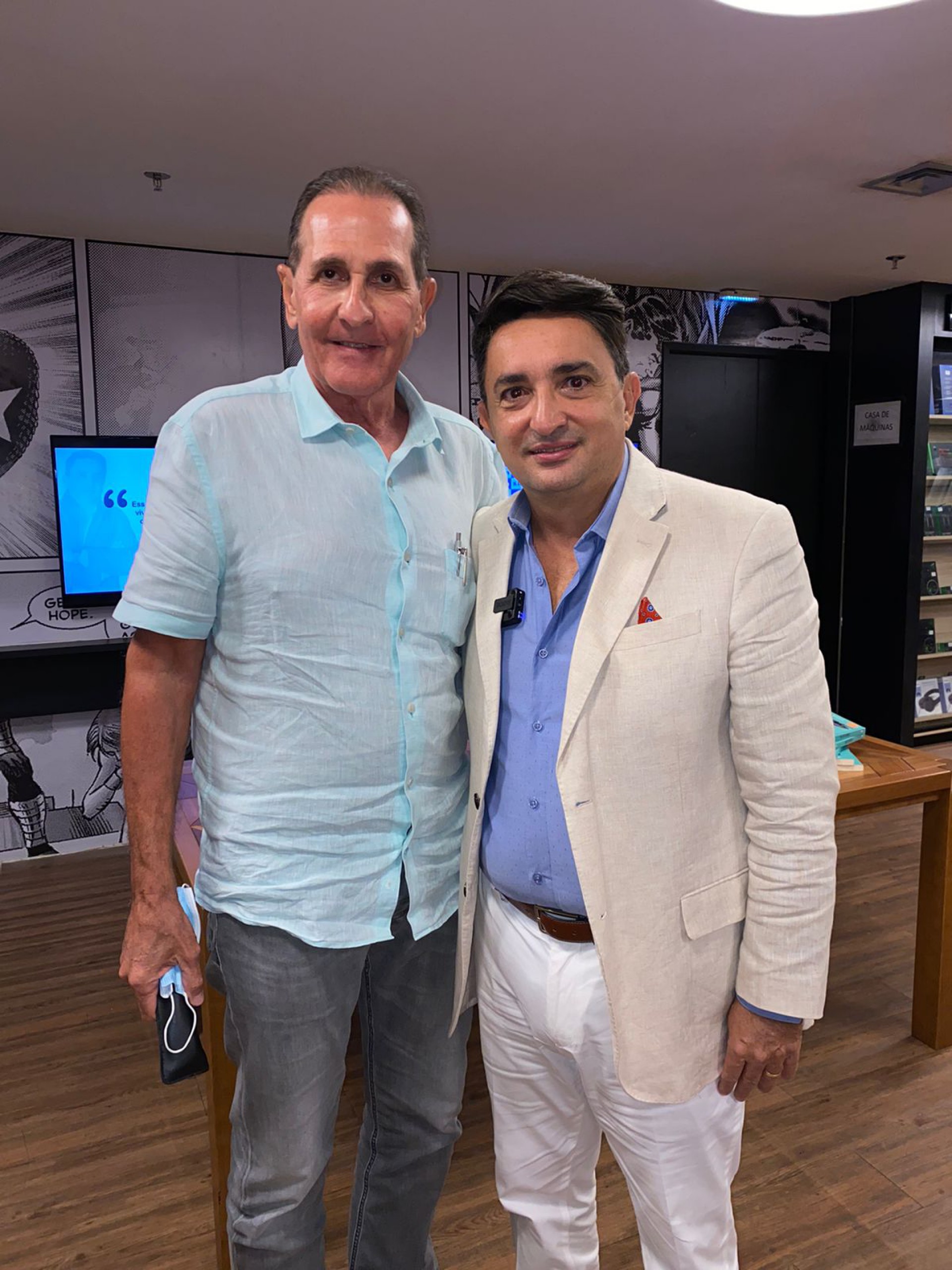 João Fiúza e Eduardo Gomes de Matos, que lançava novo livro sobre gestão(Foto: arquivo pessoal)
