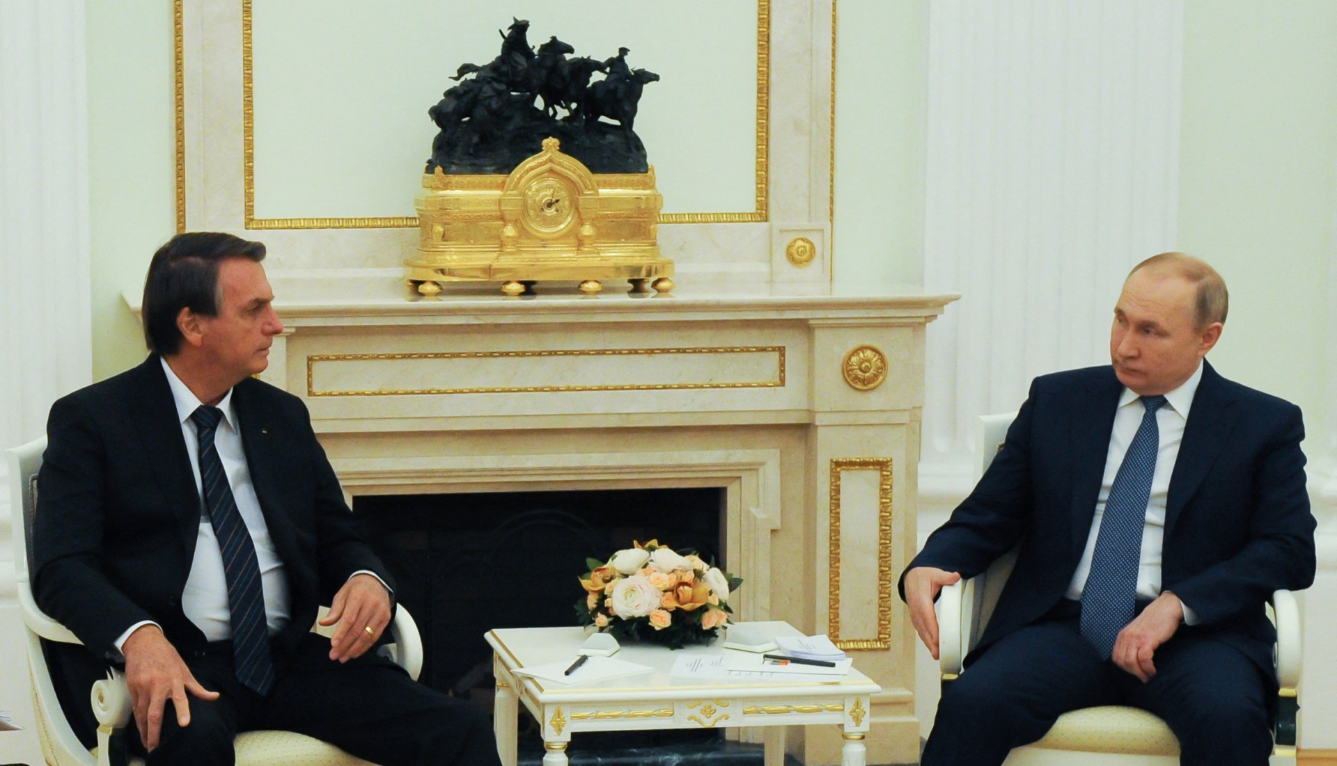 ￼ Bolsonaro foi recebido por Putin em 16 de fevereiro (Foto: Mikhail Klimentyev / Sputnik / AFP)