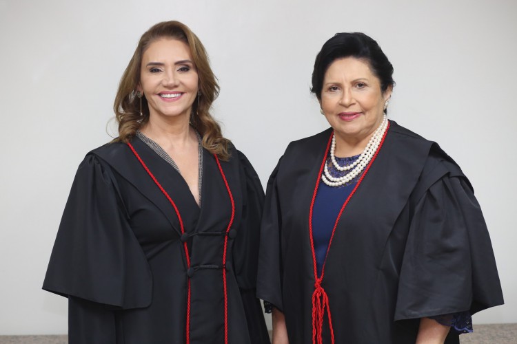 Joriza Magalhães Pinheiro e Nailde Pinheiro(Foto: João Filho Tavares/O POVO)