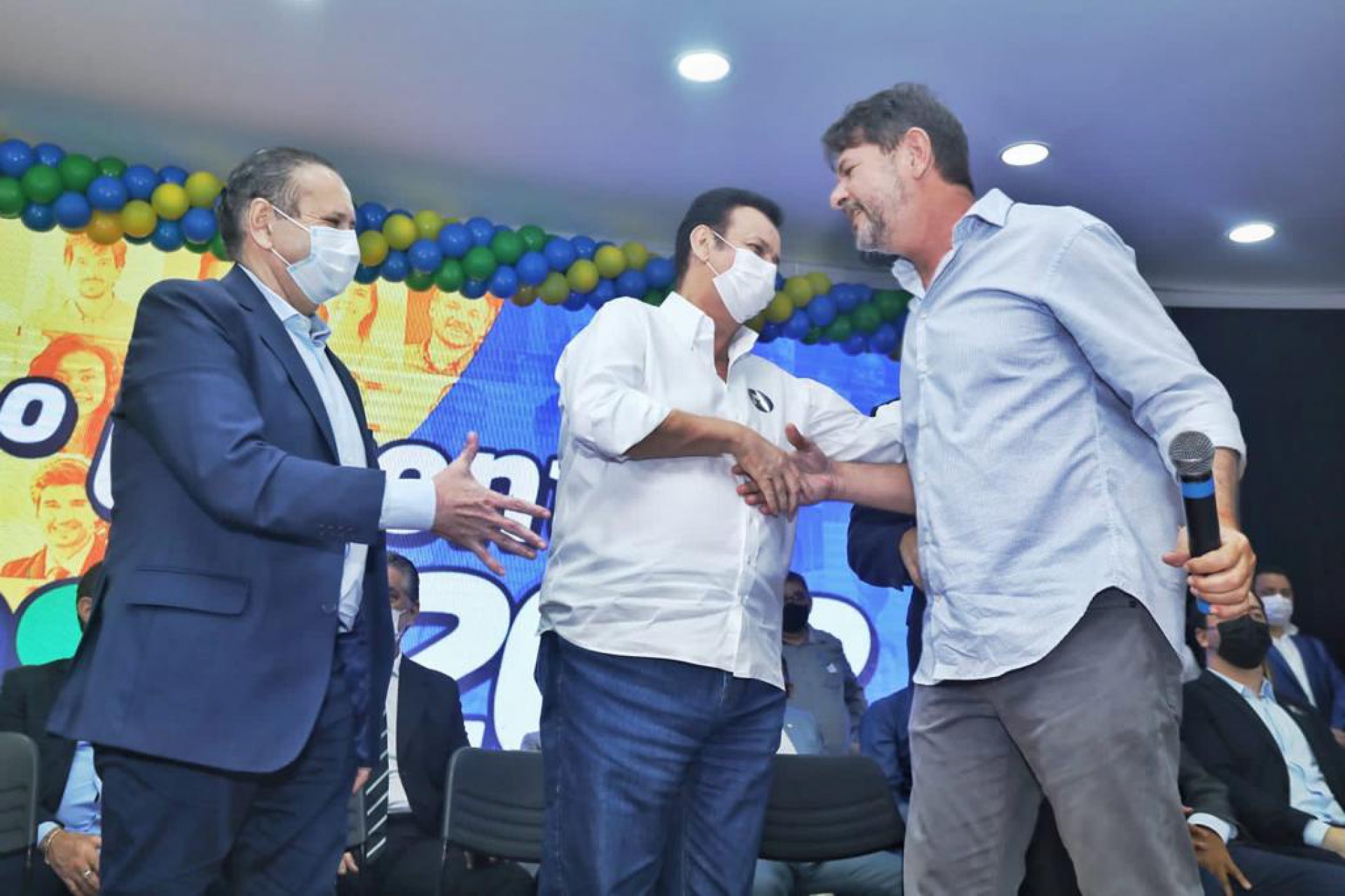 Ex-vice-governador Domingos Filho, Gilberto Kassab e senador Cid Gomes  (Foto: Divulgação )