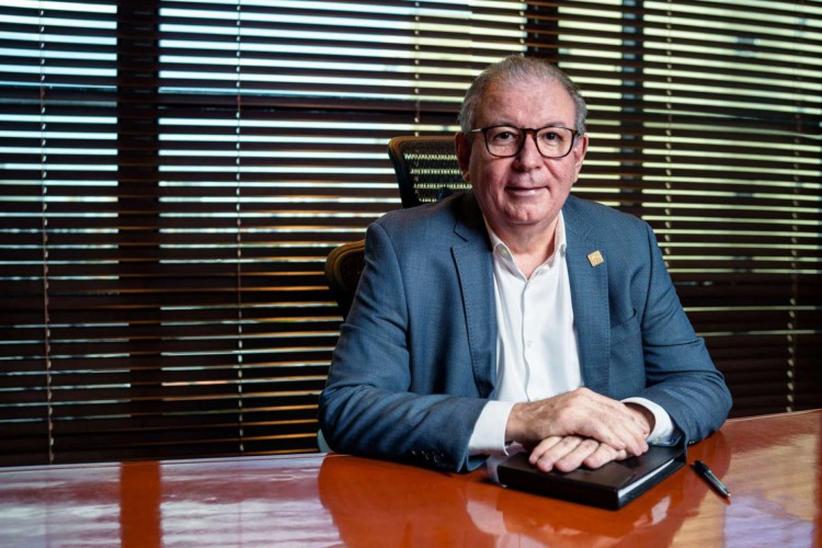 Presidente da Fiec, Ricardo Cavalcante é um dos homenageados com a Medalha da Abolição(Foto: Governo do Estado/ Divulgação)