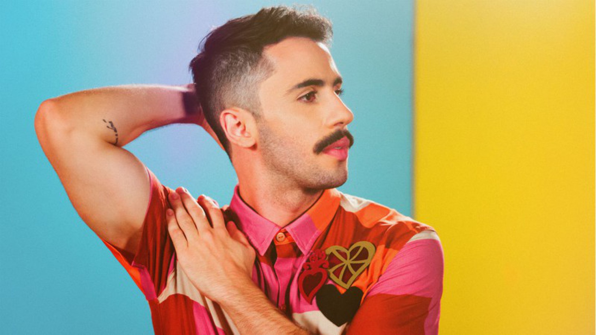 Romero Ferro em sua turnê 'Baile Tropical