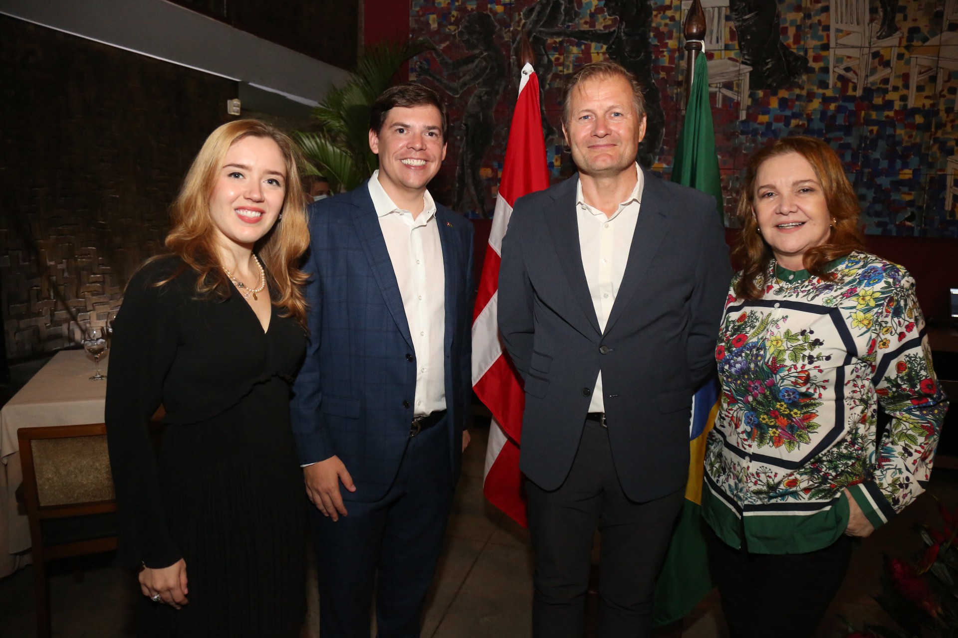 Isabela Ney, Leonardo, Nicolai Prytz e Cláudia Rebouças (Foto: João Filho Tavares/O POVO)