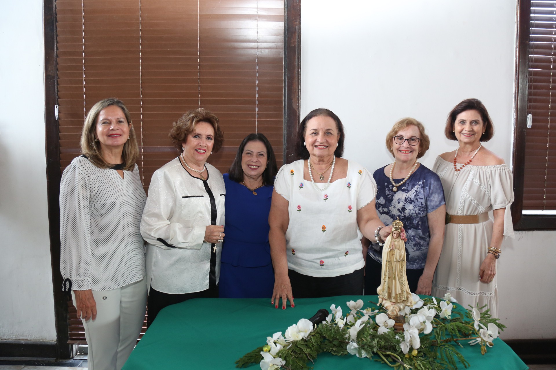 (Foto: João Filho Tavares/O POVO)Lêda Maria, Lúcia Liebmann, Orlane Laguna, Regina Fiúza e Leninha Campos