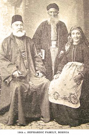 Família sefardita na Bósnia, no século XIX.(Foto: Desconhecido)