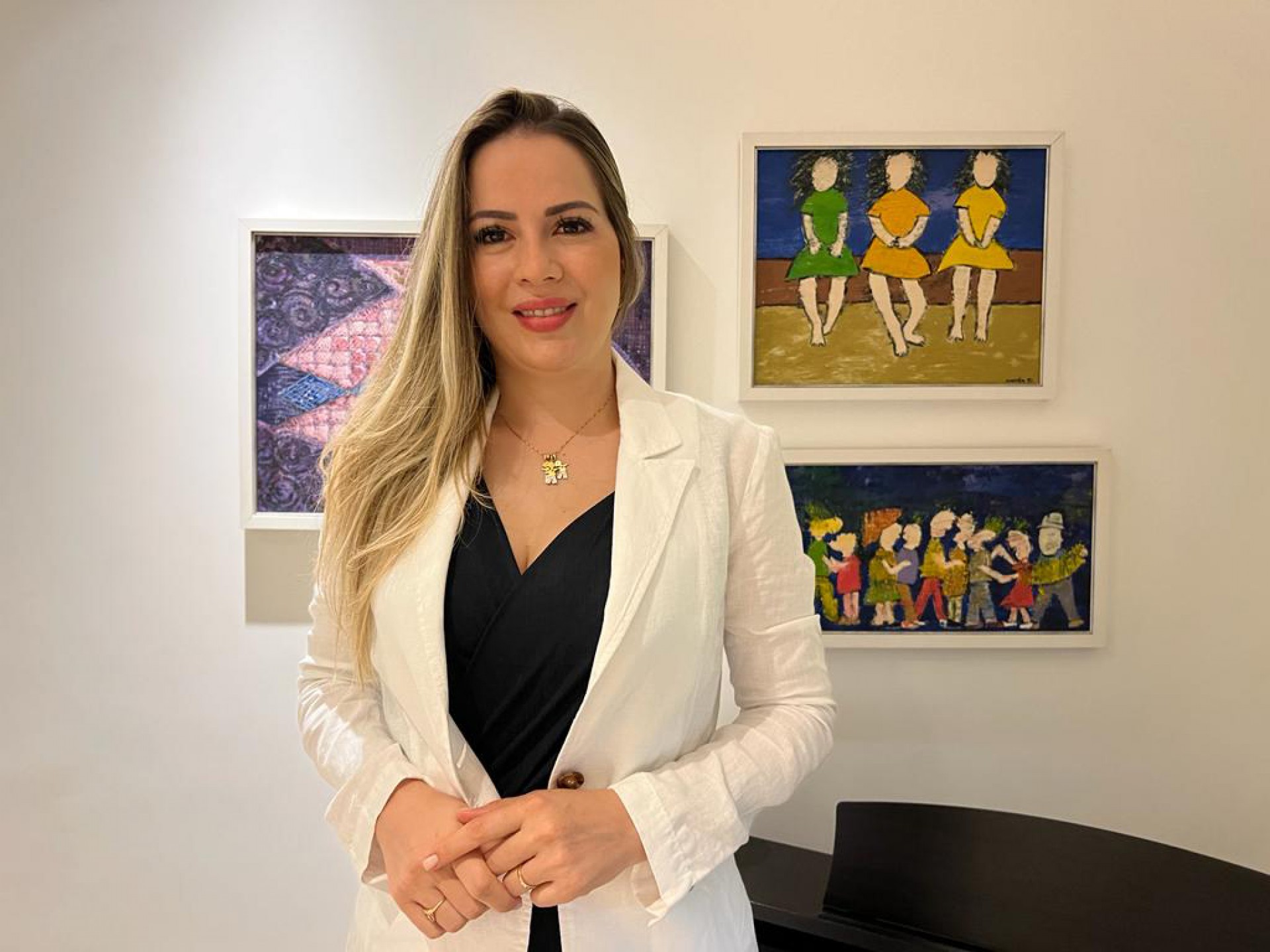 Onélia mantém este perfil não só de charme, mas de quem sabe ser bondosa e amável (Foto: Divulgação)