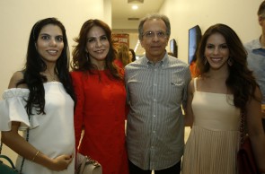 Alessandra, Sandra e Eduardo Rolim, Manuela Rolim Nogueira