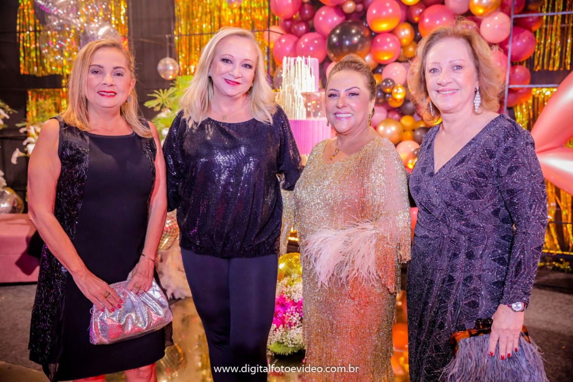(Foto: Digital Produções/Acervo Pessoal)Mana e Eugênia Pinto, Iracema Ramos e Tânia Teixeira