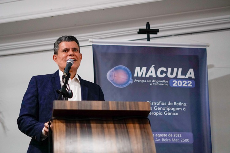 Abelardo Targino: coordenação do Simpósio Mácula(Foto: Divulgação)