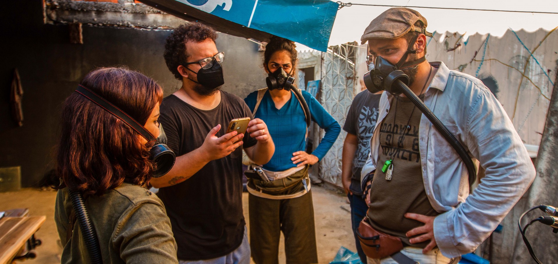 Foto dos bastidores da gravação do filme "Sistema Isolado" ainda inédito e dirigido por Bruno Albuquerque. Sua estreia ainda não foi divulgada(Foto: Ted Calango Cinematografia / Divulgação)