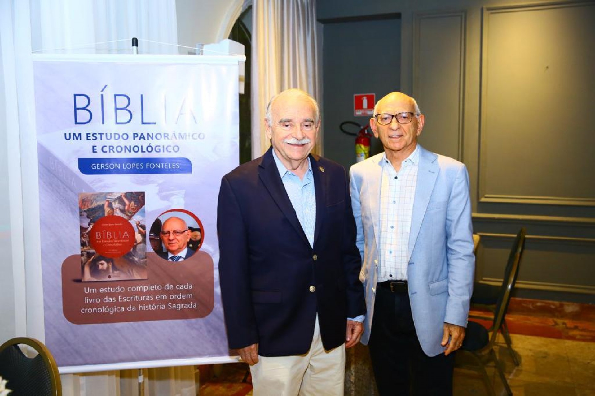 (Foto: Divulgação)Ednilton Soárez, reitor da Uni7, e Gerson Fonteles