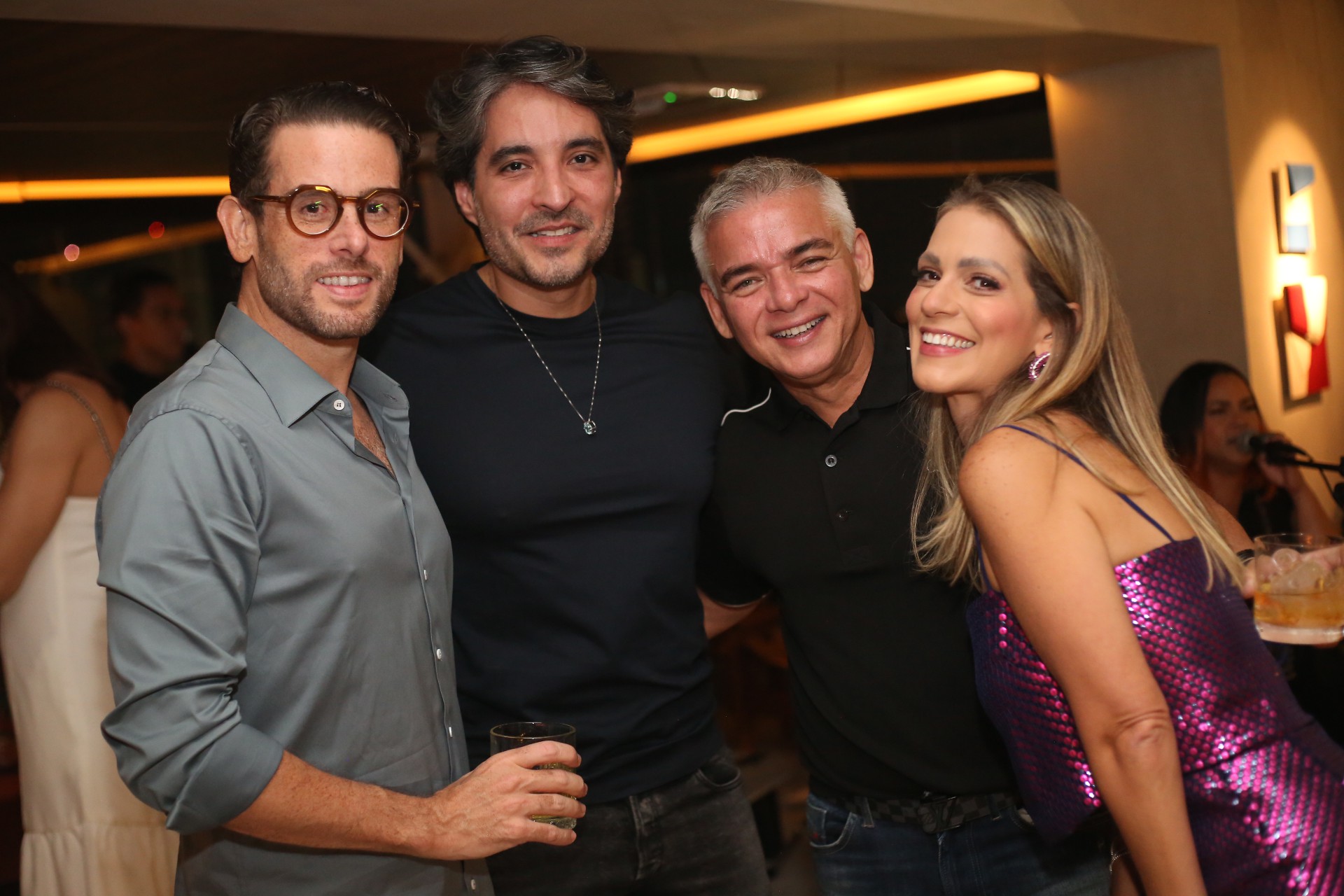 (Foto: JOÃO FILHO TAVARES)Felipe Bezerra, Rodrigo Porto, Cristiano Peixoto e Mariana Dafonte