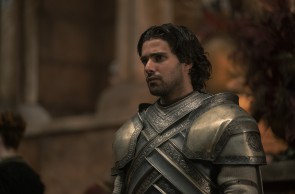 House of the Dragon: Fabien Frankel revela que não podia sentar