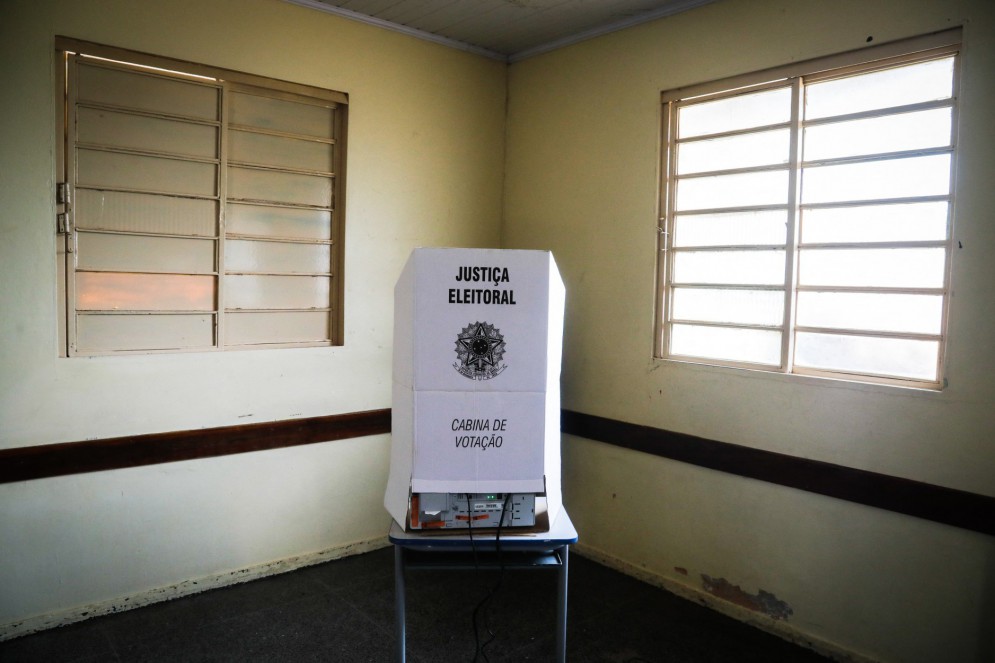 A chegada das eleições diretas e da democracia deu ao cearense a oportunidade de decidir por projetos políticos diferentes (Foto: SERGIO LIMA / AFP)