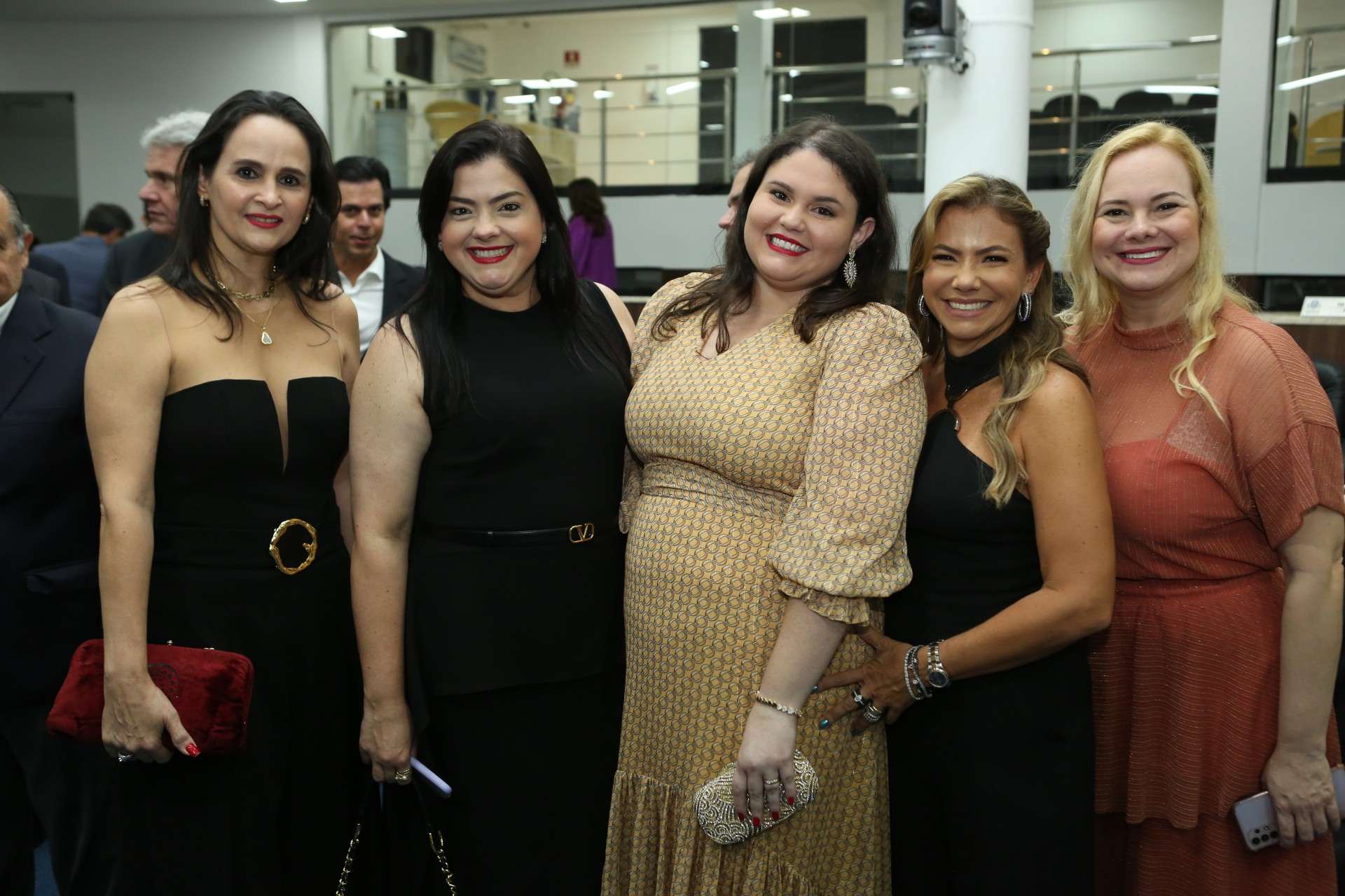 (Foto: JOÃO FILHO TAVARES)Adriana Miranda, Viviane Almada, Priscila Ferrer, Vanessa Queiros e Janaina Lima  