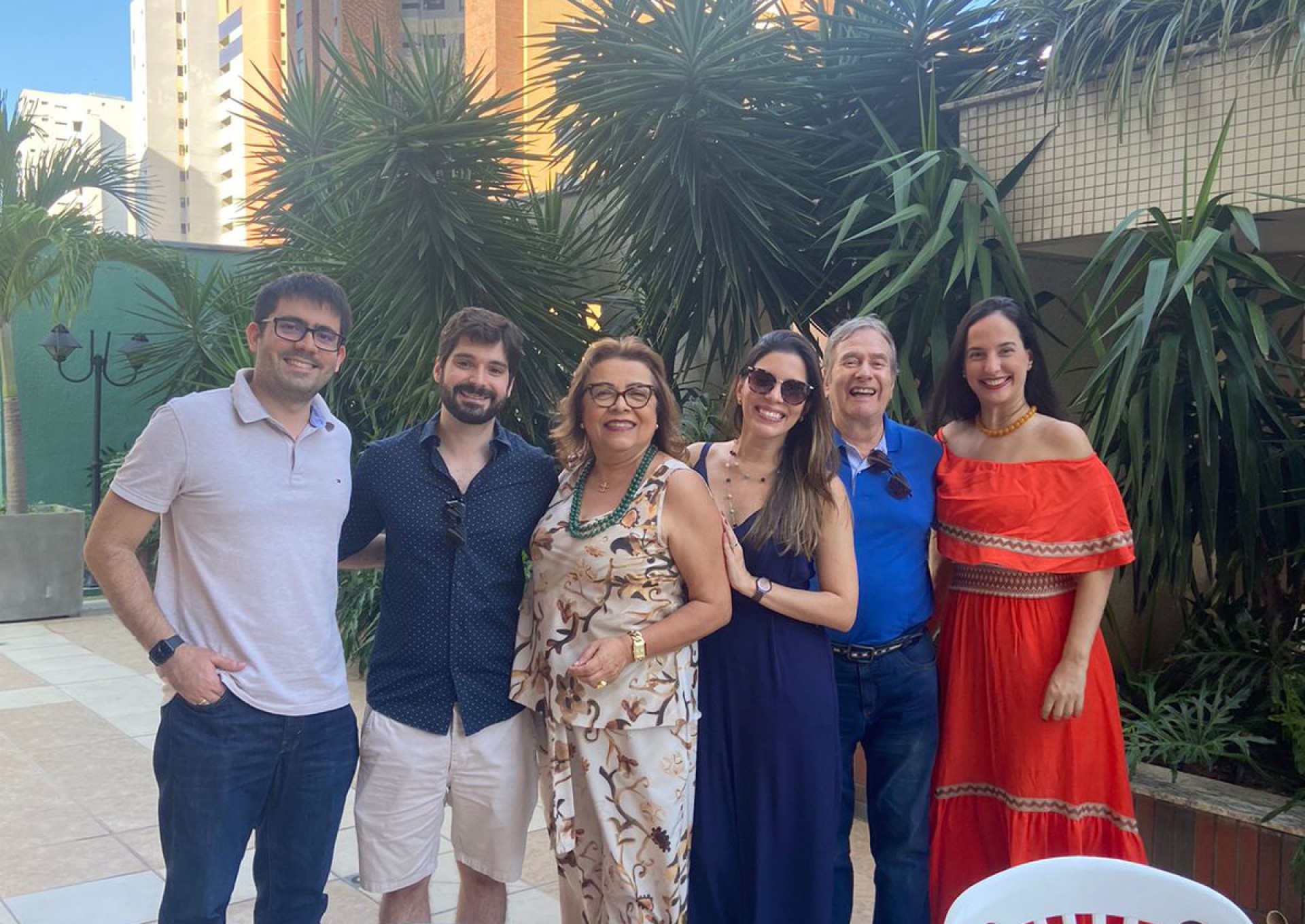 Fanda Bastos e família comemoram 30 anos de João Victor Barreira Cavalcanti(Foto: Arquivo Pessoal)