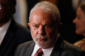 Brazilian President-elect Luiz Inacio Lula da Silva attends a press conference after a meeting with politicians from the transition teams at the Electoral Court in Brasilia, on November 9, 2022. To lay the groundwork for the changeover of government on January 1, Lula da Silva is meeting with the leaders of both chambers of Congress in Brasilia to discuss budget issues as he looks to implement his campaign promises of increased social spending, while grappling with a struggling economy.
