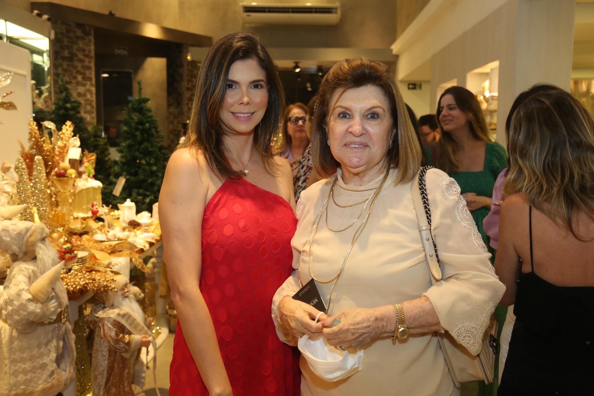 (Foto: JOAO FILHO TAVARES)Milena Munhoz e Rejane Fujita