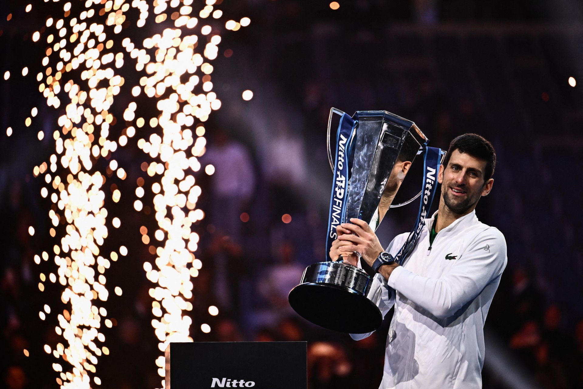 Djokovic vence Fritz e segue em busca do 6º título do ATP Finals