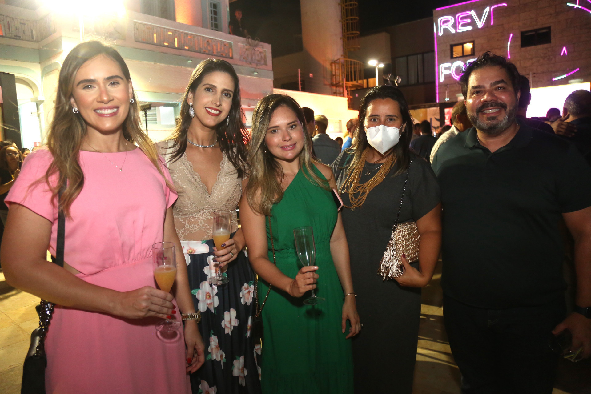 (Foto: JOÃO FILHO TAVARES)Eliane Arrais, Tayana Oliveira, Livia Marques, Gisele Craveiro e JB Uchoa
