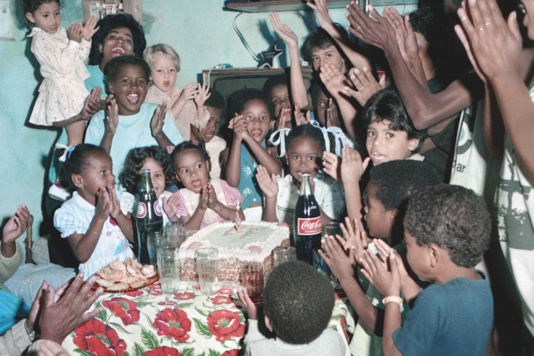 Projeto Retratistas do Morro reúne registros de culturas e vivências negras feitos desde a década de 1970 pelos fotógrafos Afonso Pimenta e João Mendes(Foto: Projeto Retratistas do Morro / divulgação)